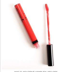 NWT MAC Lipgloss